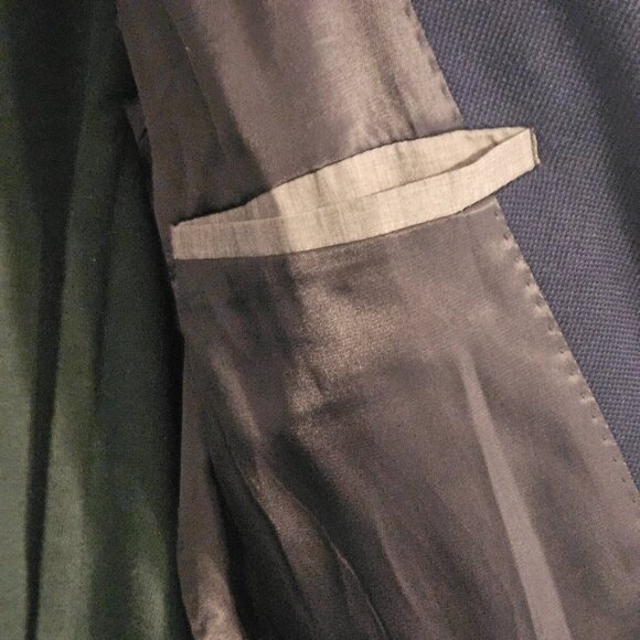 Michael Kors Slim Fit Sport Coat – 44R – Navy – Excellent Condition - Picture 3 of 9